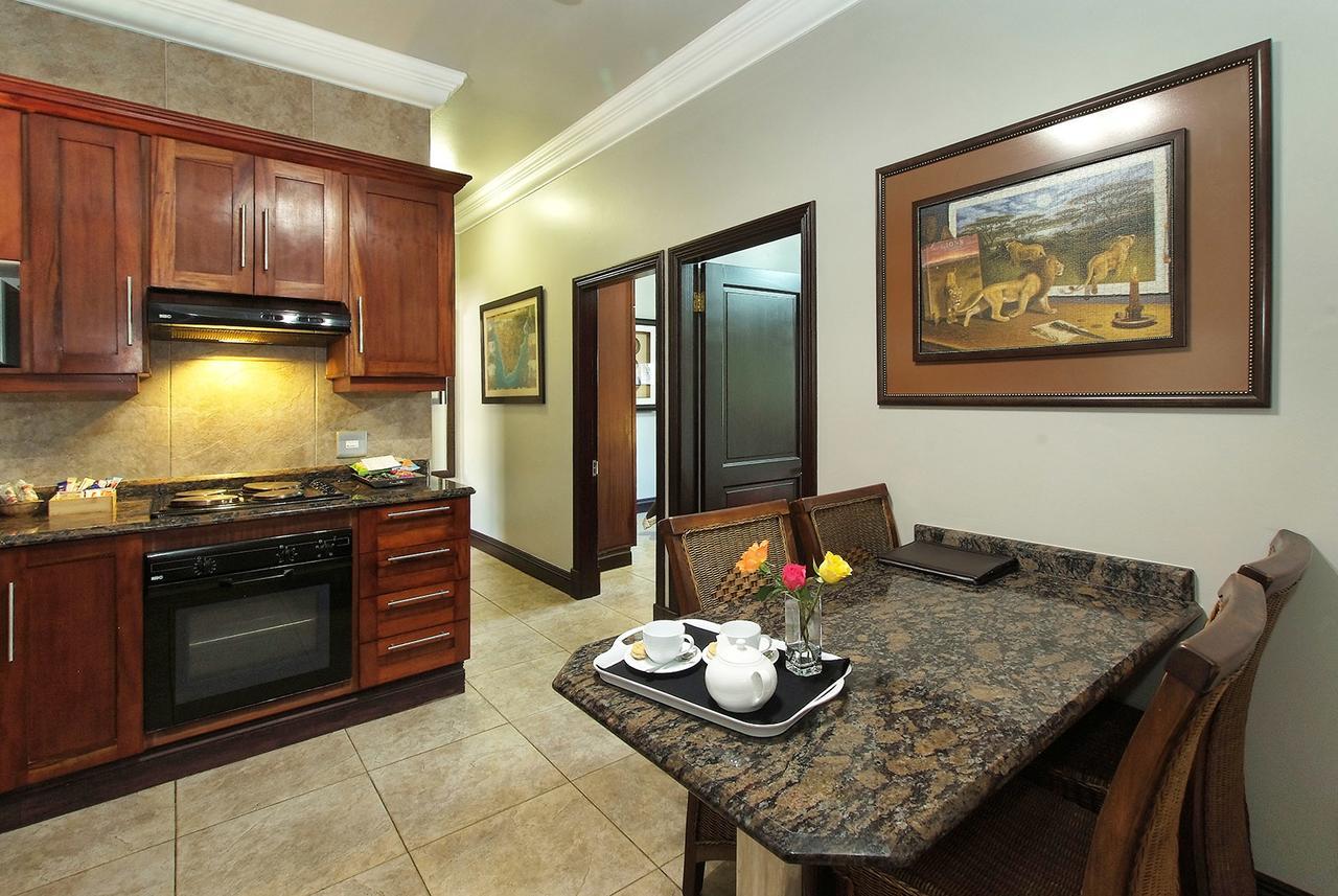 Ushaka Manor Guest House Durban Exterior foto