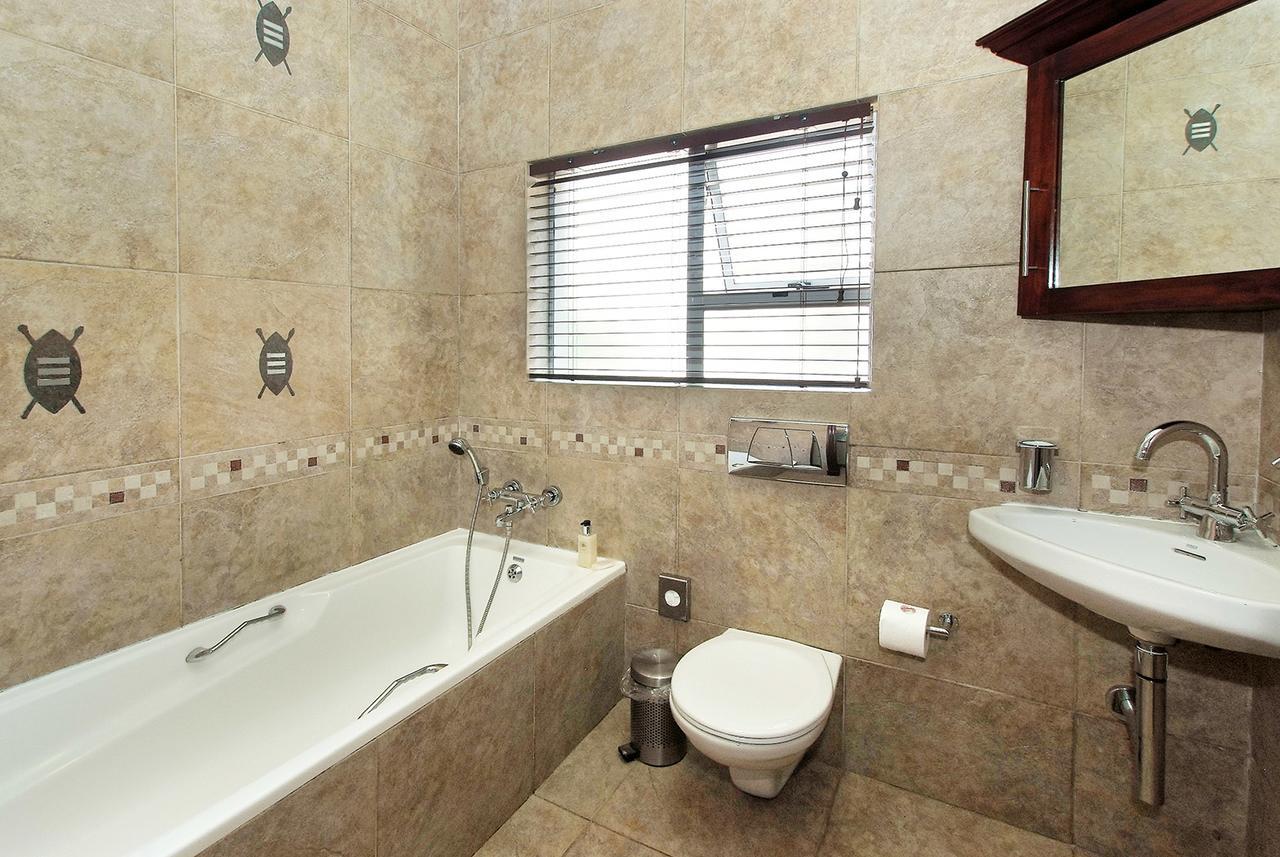Ushaka Manor Guest House Durban Exterior foto